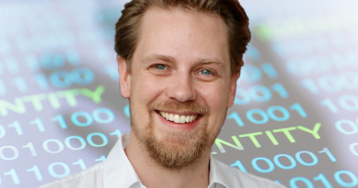 ERGO Innovation Manager und Cyber-Experte Maximilian Lipa 